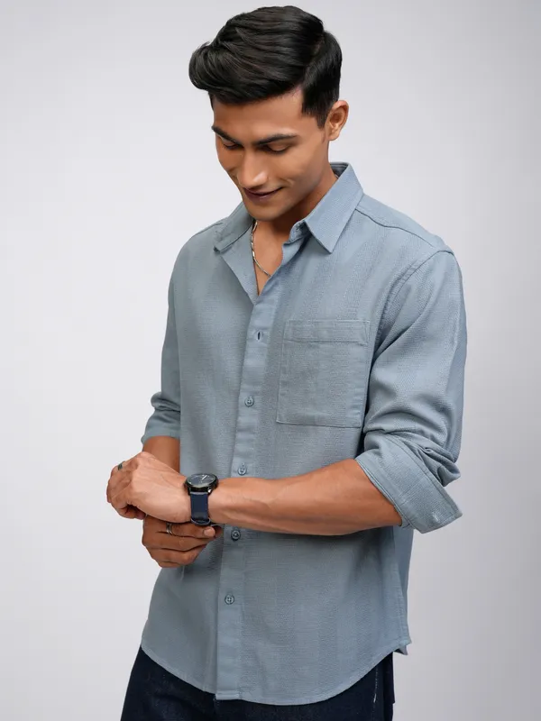 Highlander Men Blue Striped Relaxed Fit Casual Shirt