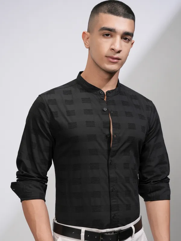 Highlander Men Black Self Design Slim Fit Casual Shirt