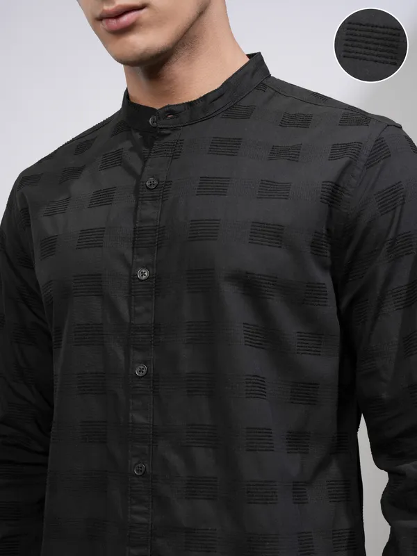 Highlander Men Black Self Design Slim Fit Casual Shirt