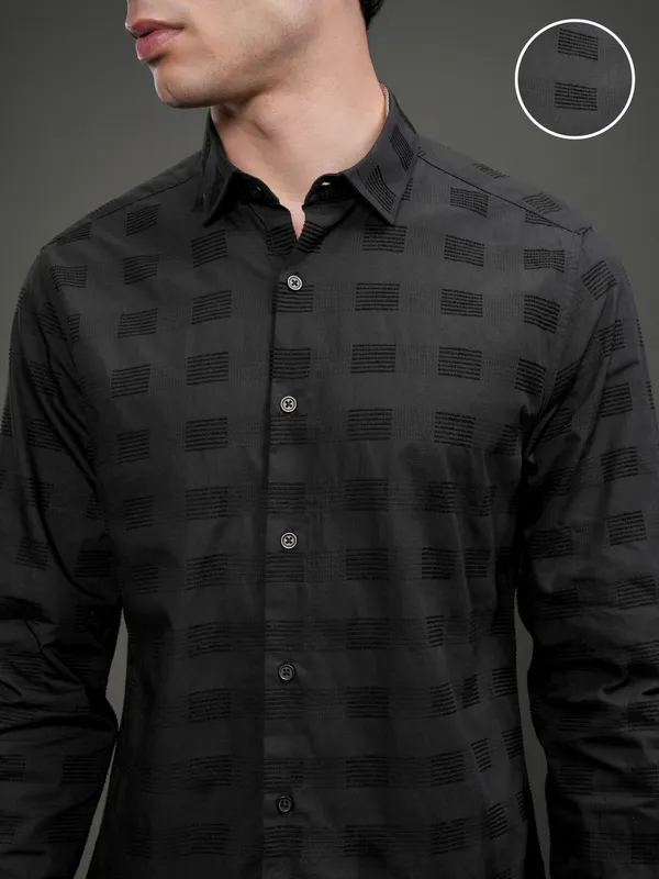 Highlander Men Black Self Design Slim Fit Casual Shirt