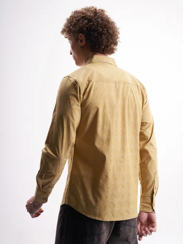 Highlander Men Mustard Self Design Relaxed Fit Casual Shirt