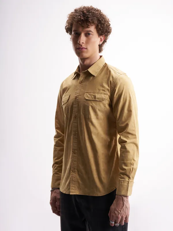 Highlander Men Mustard Self Design Relaxed Fit Casual Shirt