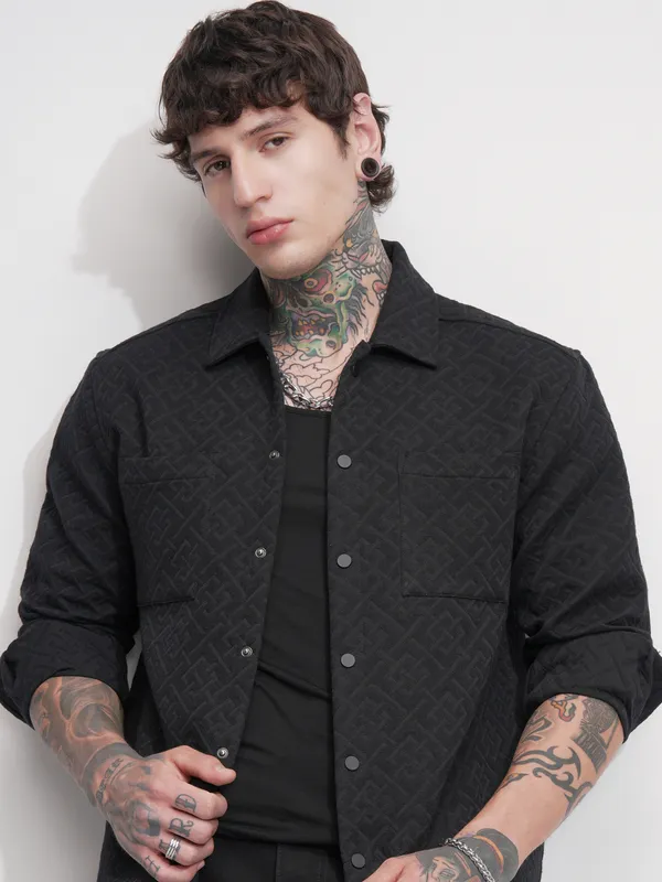 Highlander Men Black Self Design Relaxed Fit Casual Shirt