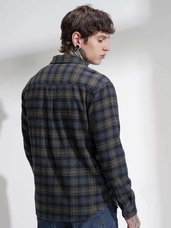 Highlander Men Navy Blue Checked Relaxed Fit Casual Shirt