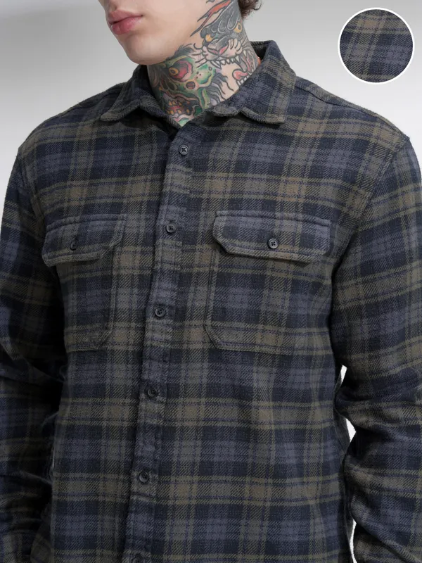 Highlander Men Navy Blue Checked Relaxed Fit Casual Shirt