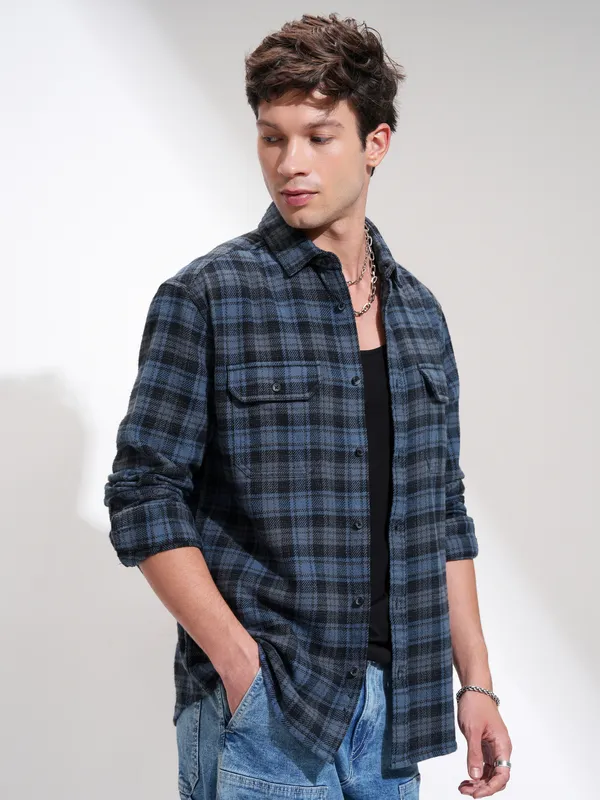 Highlander Men Blue Checked Relaxed Fit Casual Shirt