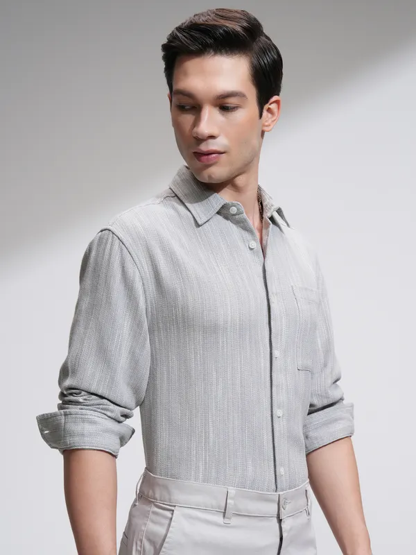 Highlander Men Grey Self Design Relaxed Fit Casual Shirt