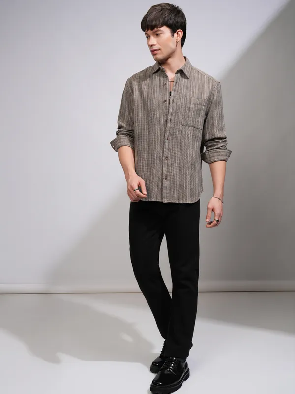 Highlander Men Brown Self Design Relaxed Fit Casual Shirt