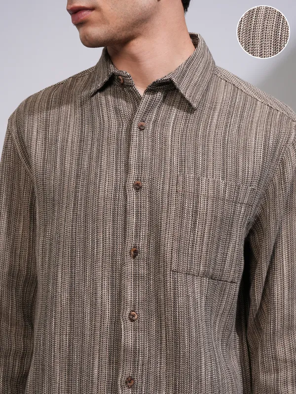 Highlander Men Brown Self Design Relaxed Fit Casual Shirt