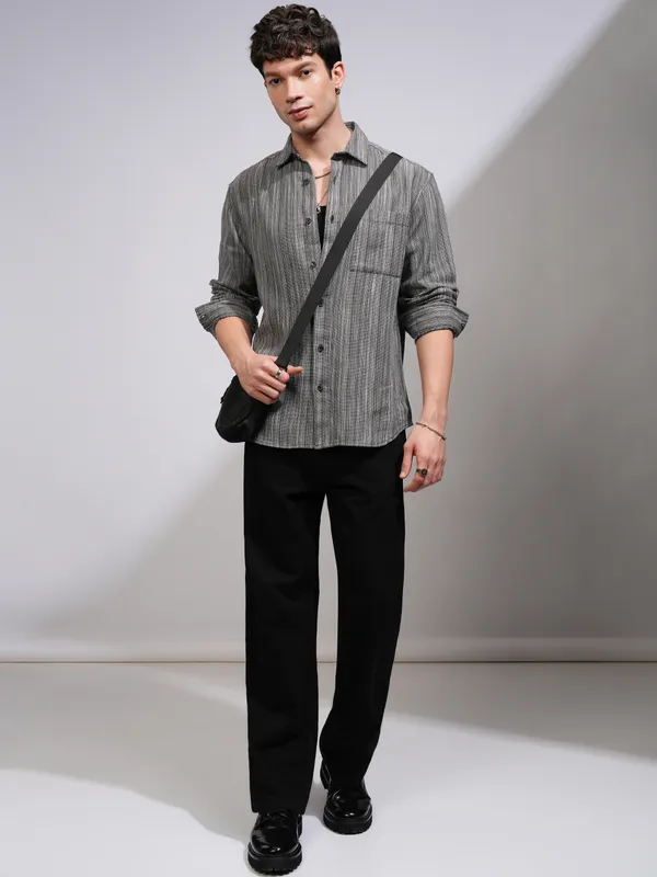 Highlander Men Black Self Design Relaxed Fit Casual Shirt