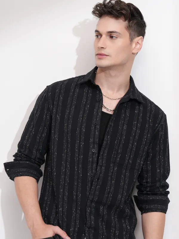 Highlander Men Black Striped Relaxed Fit Casual Shirt