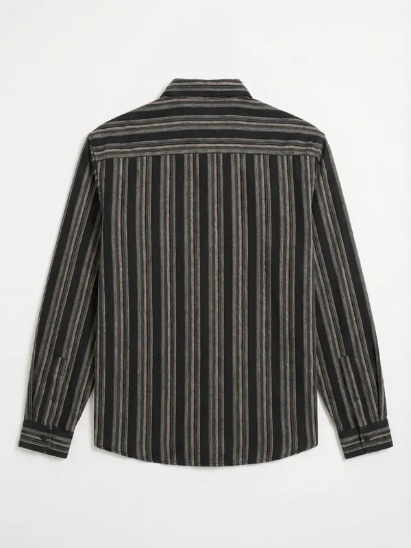 Highlander Men Black Striped Relaxed Fit Casual Shirt