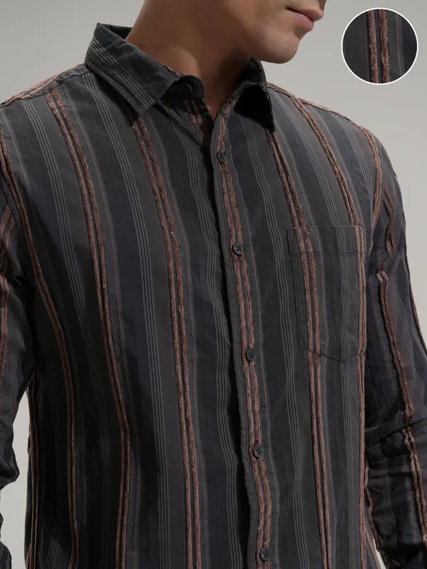 Highlander Men Black Striped Slim Fit Casual Shirt