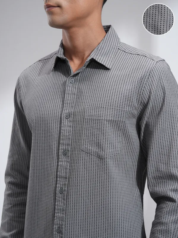 Highlander Men Grey Self Design Slim Fit Casual Shirt