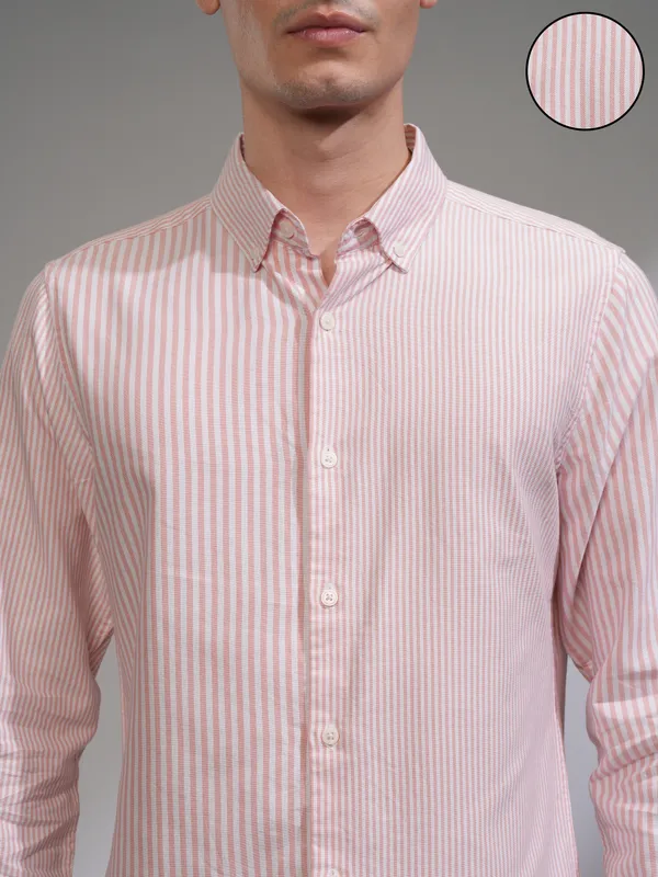 Highlander Men White Striped Slim Fit Casual Shirt