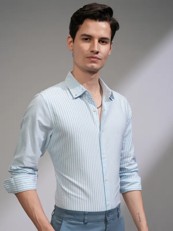 Highlander Men White Striped Slim Fit Casual Shirt