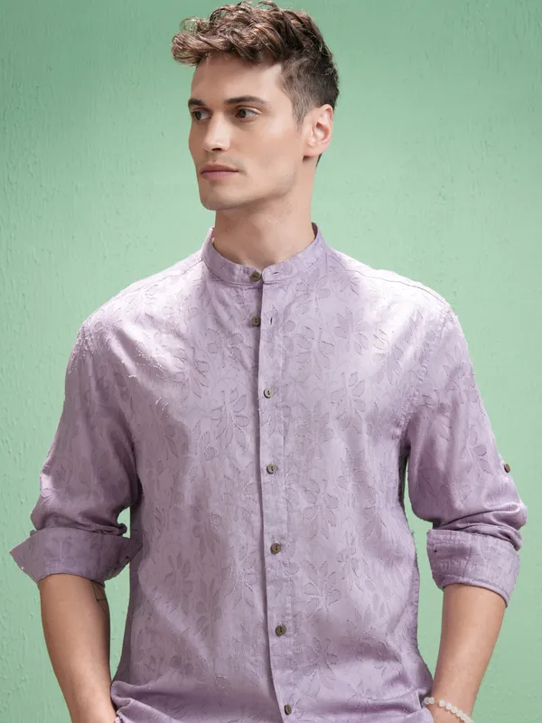 Highlander Men Lavender Self Design Relaxed Fit Casual Shirt