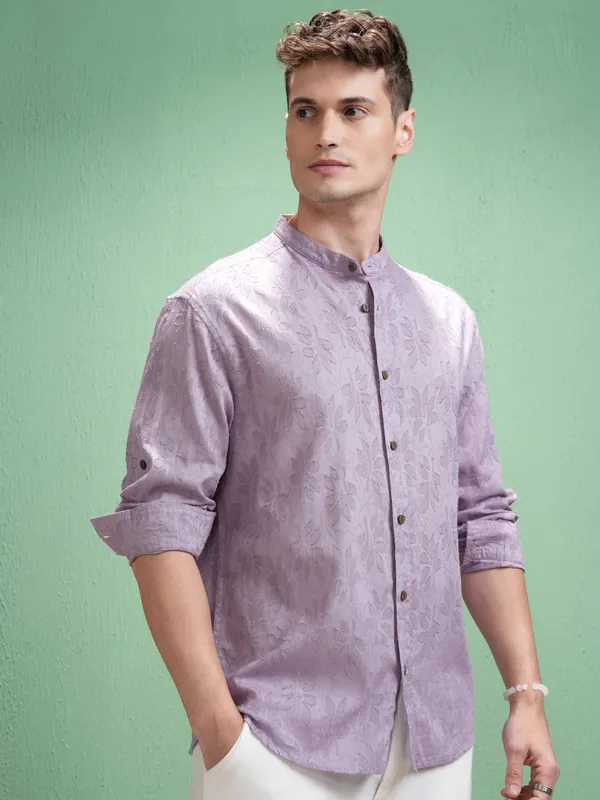 Highlander Men Lavender Self Design Relaxed Fit Casual Shirt