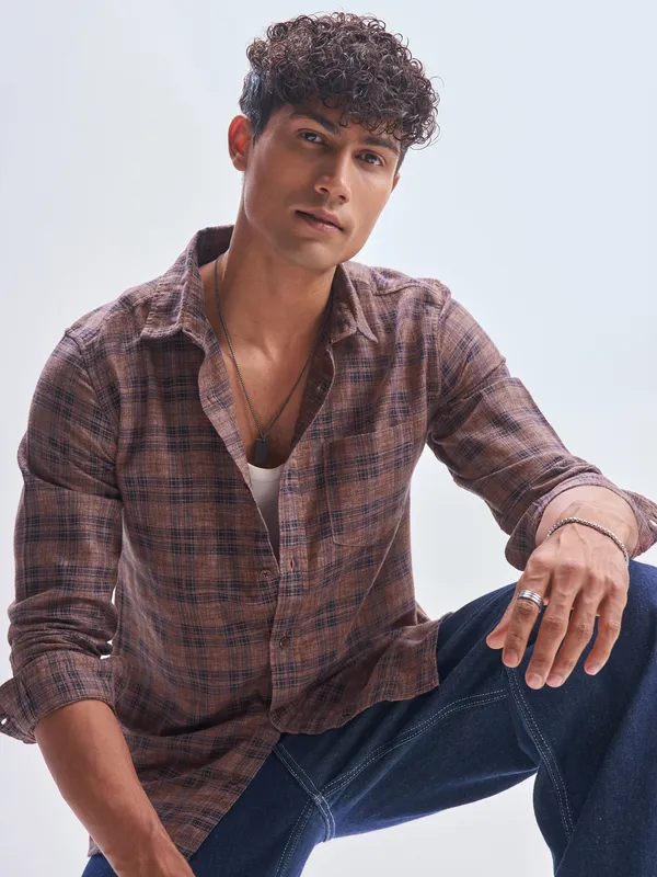 Highlander Men Rust Checked Slim Fit Casual Shirt