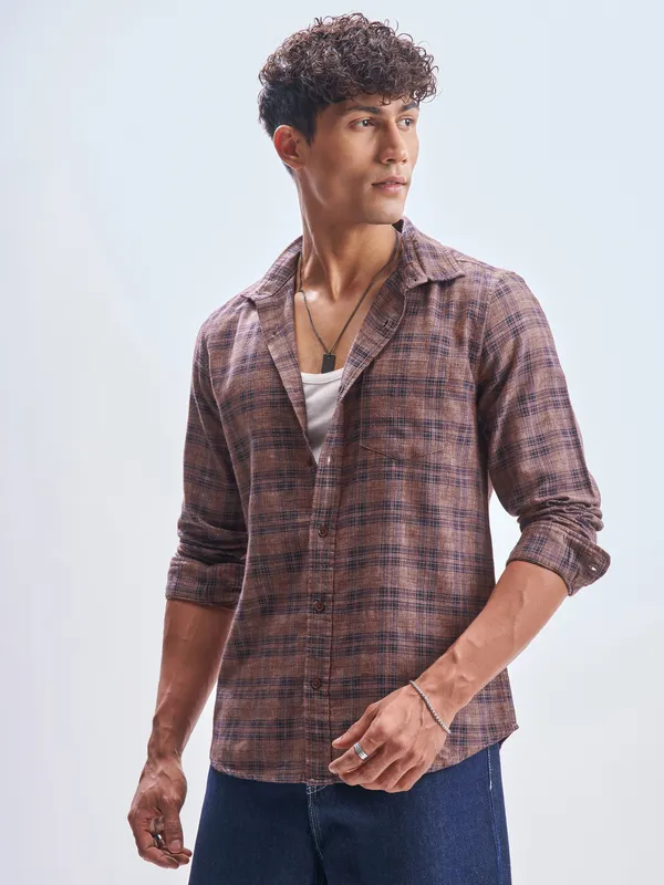 Highlander Men Rust Checked Slim Fit Casual Shirt