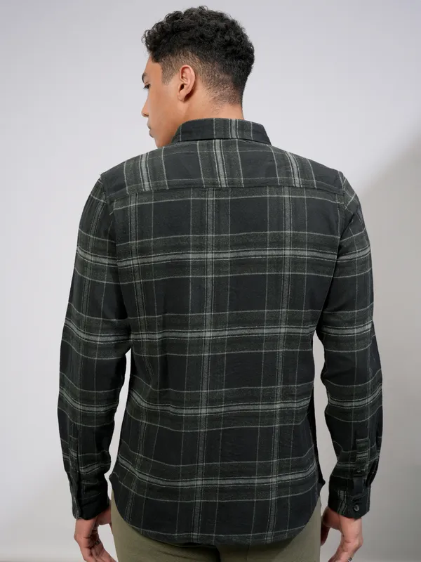 Highlander Men Black Checked Slim Fit Casual Shirt