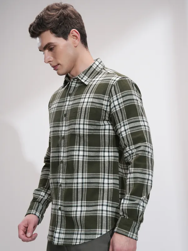 Highlander Men Olive Checked Slim Fit Casual Shirt