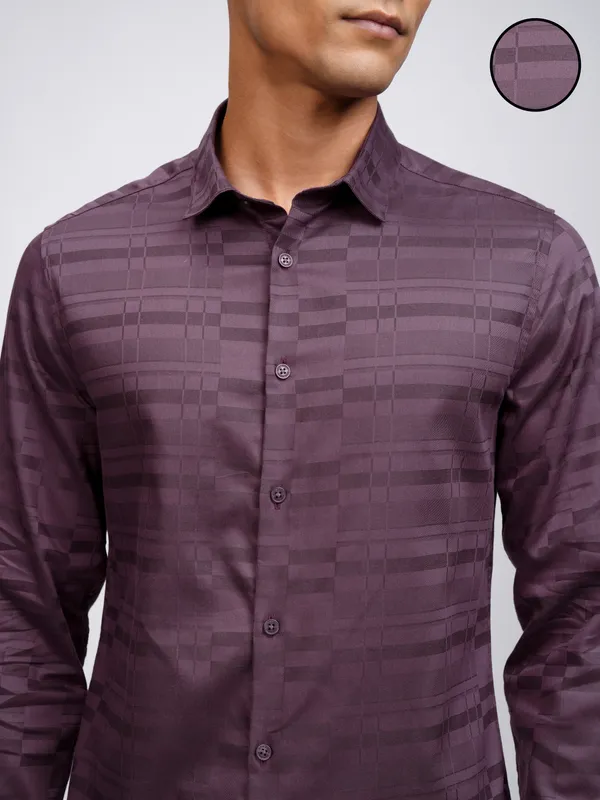 Highlander Men Purple Self Design Slim Fit Casual Shirt
