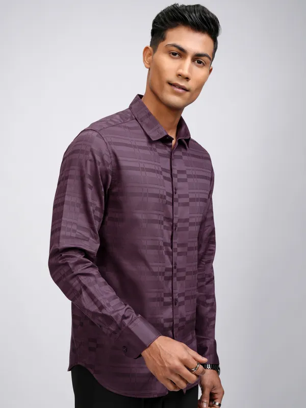 Highlander Men Purple Self Design Slim Fit Casual Shirt