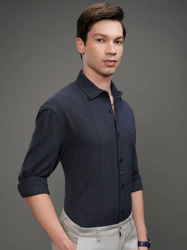 Highlander Men Navy Blue Striped Relaxed Casual Shirt