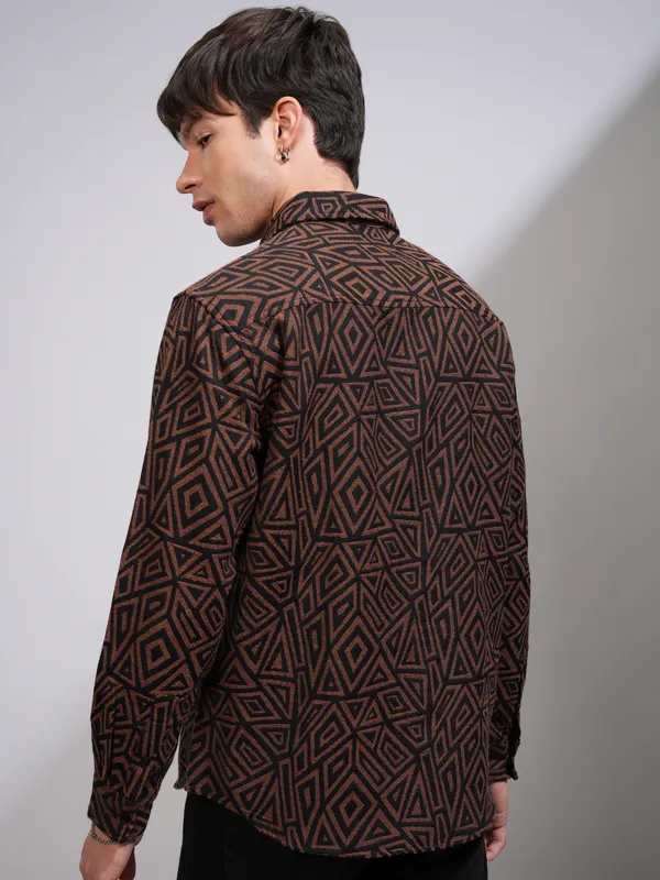 Men Relaxed Fit Casual Shirt