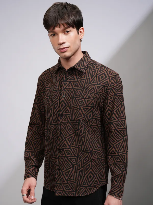 Men Relaxed Fit Casual Shirt