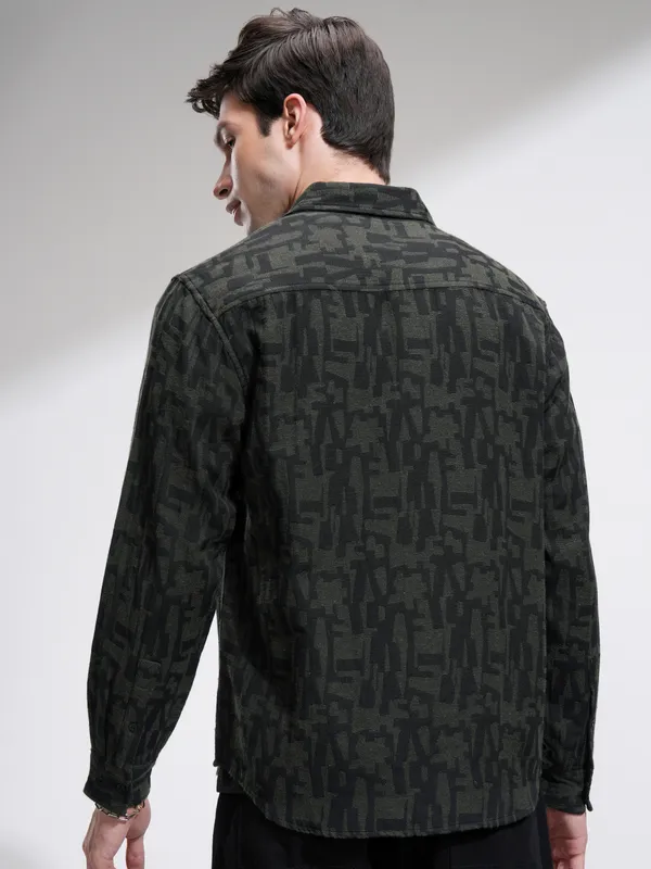 Highlander Men Olive Printed Relaxed Fit Casual Shirt