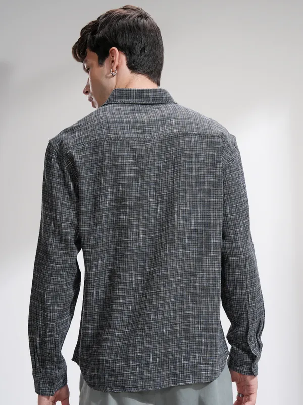 Highlander Men Grey Checked Relaxed Fit Casual Shirt
