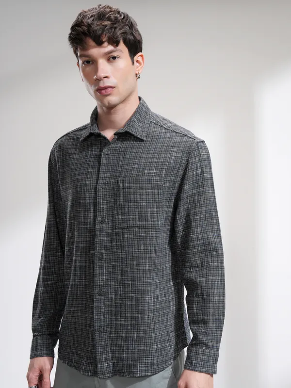 Highlander Men Grey Checked Relaxed Fit Casual Shirt