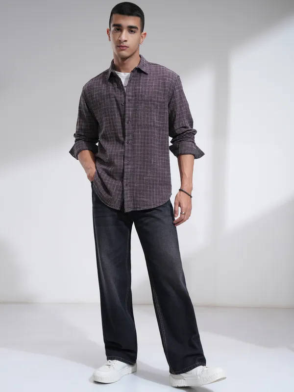 Men Relaxed Fit Casual Shirt