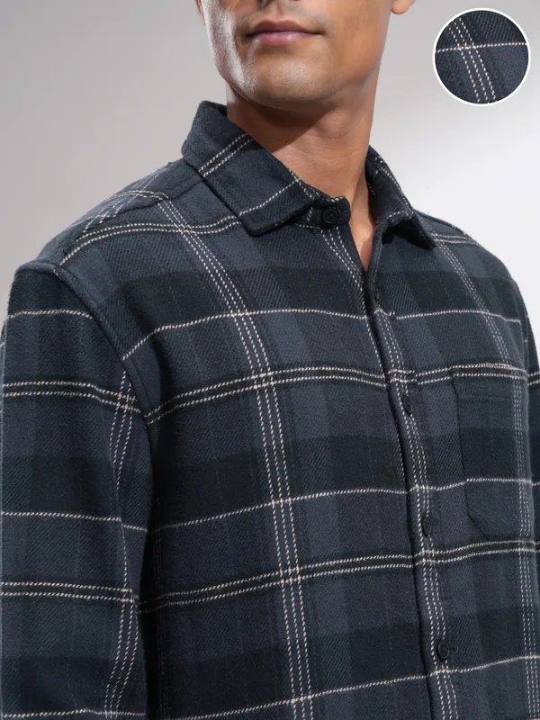 Highlander Men Blue Checked Relaxed Fit Casual Shirt