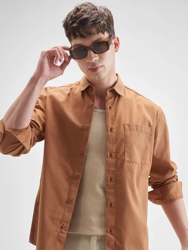 Highlander Men Orange Solid Relaxed Fit Casual Shirt