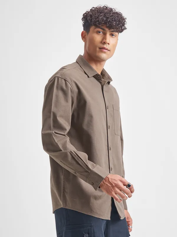 Highlander Men Khaki Self Design Relaxed Fit Casual Shirt