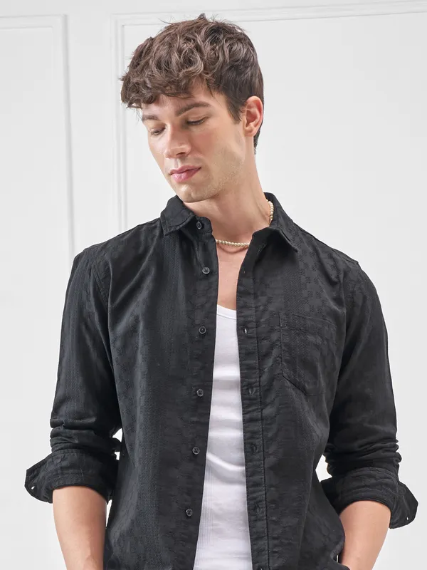 Highlander Men Black Self Design Slim Fit Casual Shirt