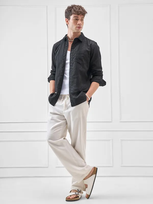 Highlander Men Black Self Design Slim Fit Casual Shirt