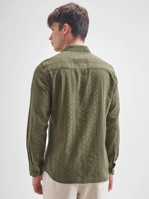 Highlander Men Olive Self Design Slim Fit Casual Shirt