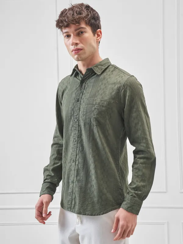 Highlander Men Green Self Design Slim Fit Casual Shirt