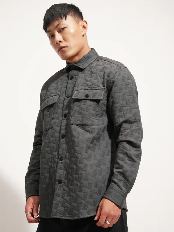 Men Relaxed Fit Casual Shirt