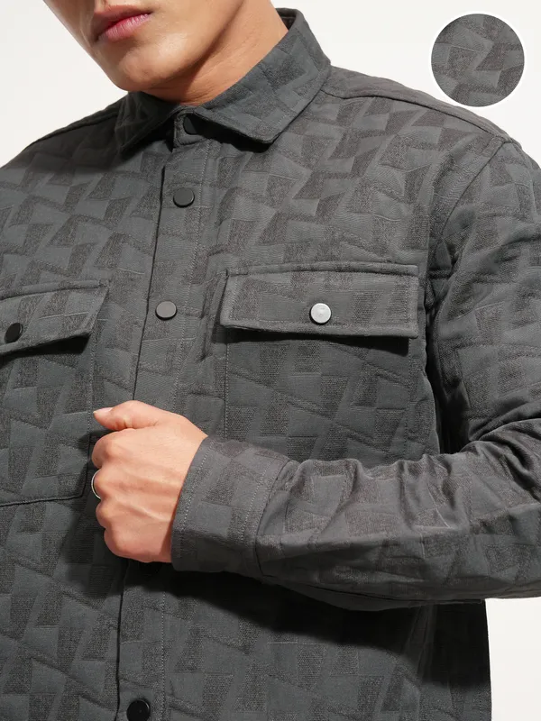 Men Relaxed Fit Casual Shirt