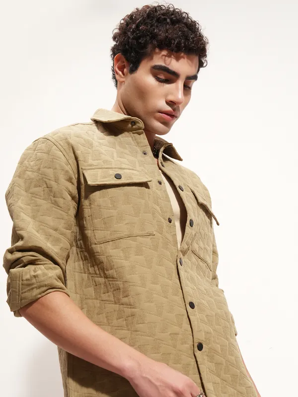 Men Relaxed Fit Casual Shirt