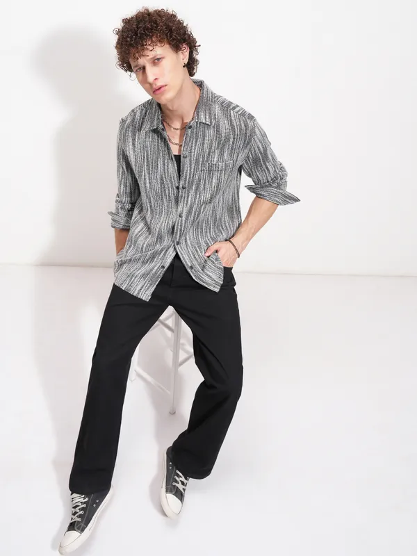 Highlander Men Black Self Design Relaxed Fit Casual Shirt