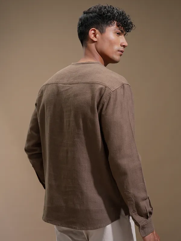Highlander Men Brown Checked Relaxed Fit Casual Shirt