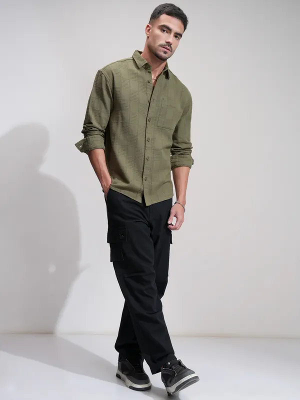 Highlander Men Olive Textured Relaxed Fit Casual Shirt