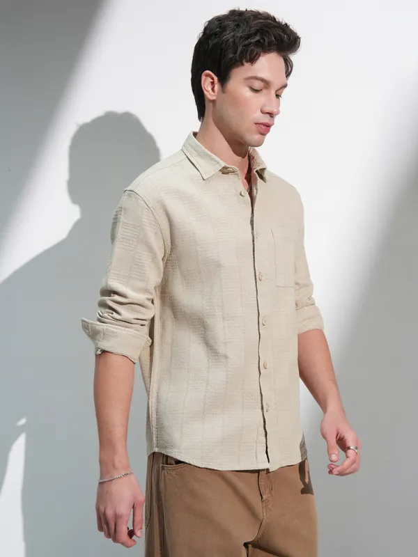 Highlander Men Beige Self Design Relaxed Fit Casual Shirt