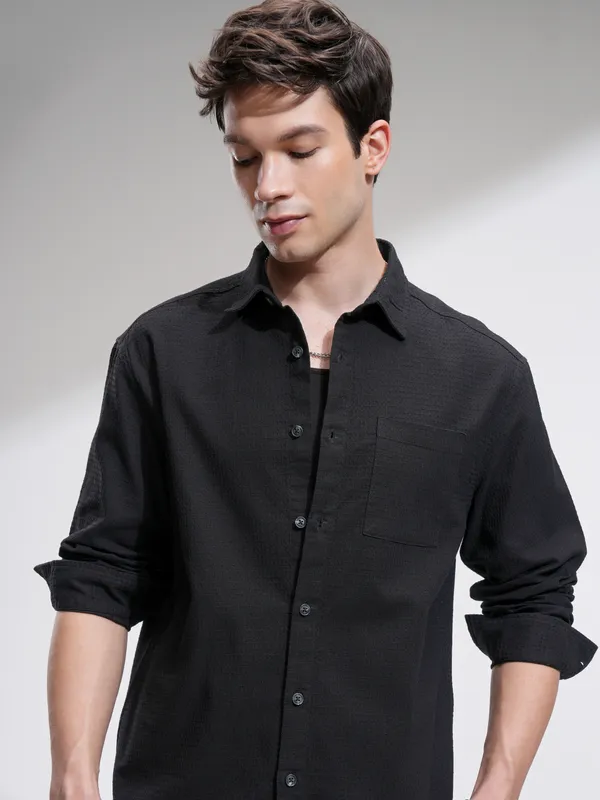 Highlander Men Black Self Design Relaxed Fit Casual Shirt